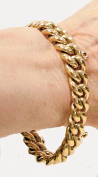 18K Yellow Gold Curb Link Bracelet- Wearable View