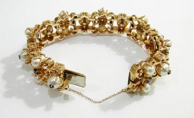 Vintage 14K Yellow Gold Pearl/Sapphire Bracelet - Estate -1950's-60's - Open View