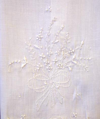 Floral Embroidered Guest Towel Closeup
