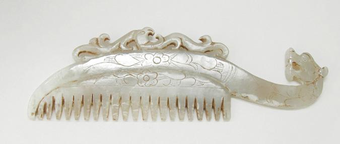 Chinese Jade Dragon Comb - Side 1